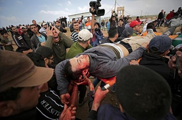 Об'єднання палестинських журналістів заявило, що під час протестів у п'ятницю були поранені ще сім журналістів