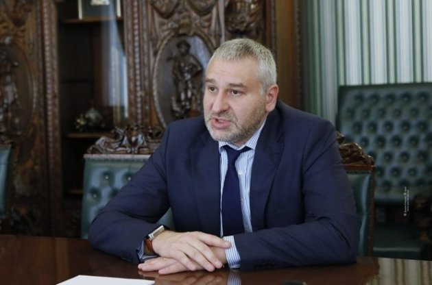 Лишенного адвокатского статуса Фейгина допустили на судебное заседание по делу Сущенко