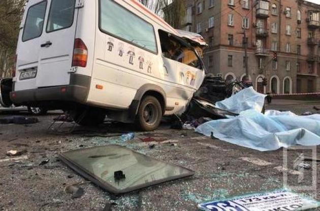 Внаслідок потрійної ДТП загинули дев'ять осіб