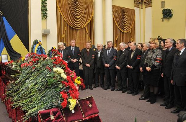 Рада має намір спростити процедуру поховання