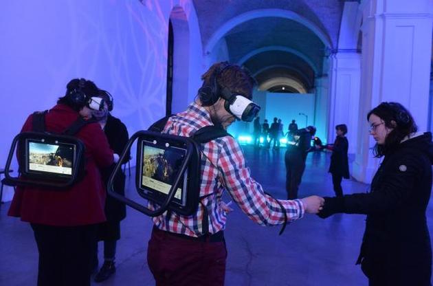 Бельгійський колектив CREW привіз у Київ театр віртуальній реальності