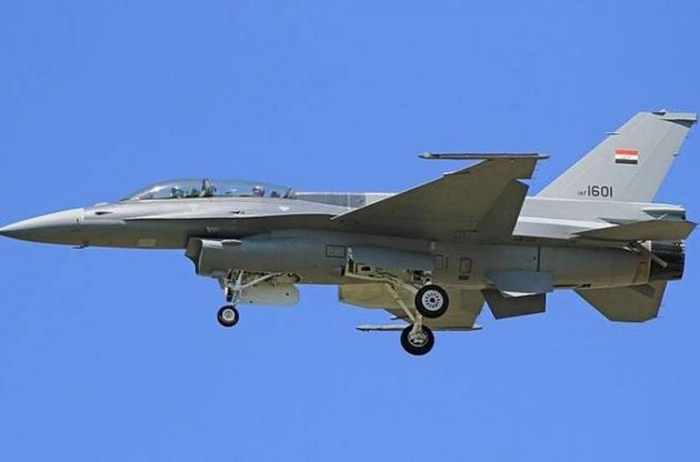 Іракські військові атакували цілі терористів ІДІЛ у Сирії