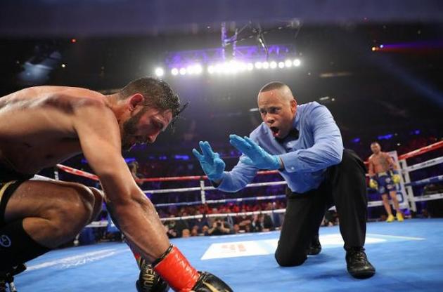 Ломаченко переміг нокаутом Лінареса