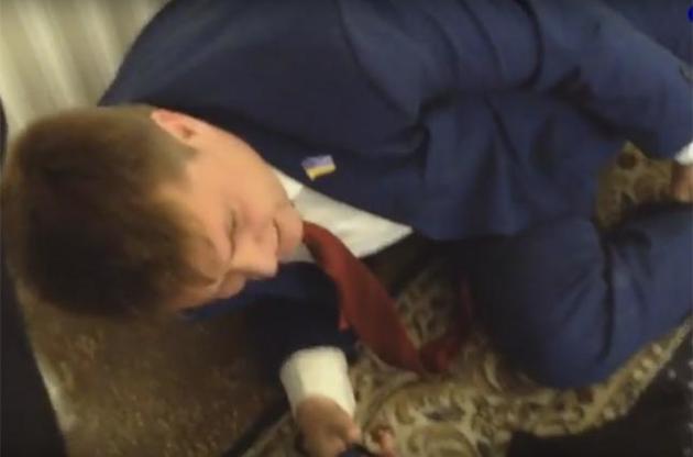 Сам Лесик вважає свою справу суто політично. і стверджує, що на його прикладі проводять розправу з інакомислячими