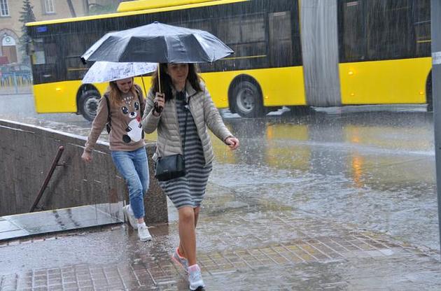 Украинцев предупредили об ухудшении погоды в некоторых областях