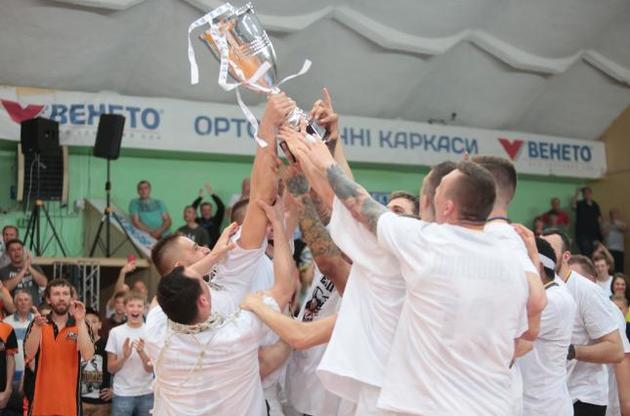 "Черкаські Мавпи" обіграли у фіналі "Дніпро"