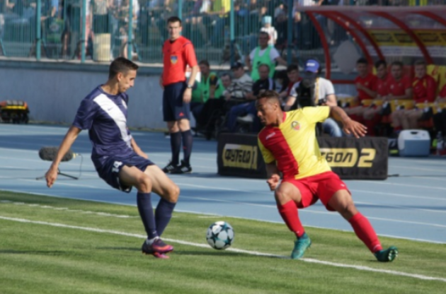 Представители элиты уступили командам из Первой лиги