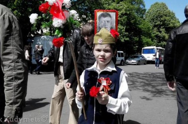 Синоптики пообещали умеренно теплую погоду в официальный выходной 9 мая