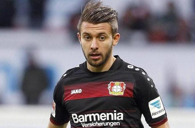 Юрченко виступав за "Байєр" з 2014 року