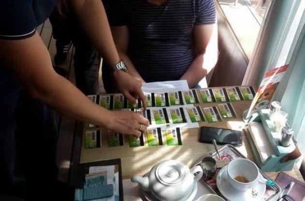 Майор ДФС вимагав від підприємця 500 літрів бензину щомісяця