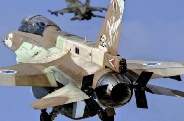 Израильские самолеты нанесли удары по девяти объектам в секторе Газа
