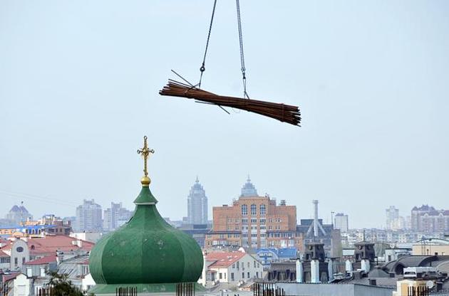 У Києві суд зобов'язав забудовників знести багатоповерховий будинок