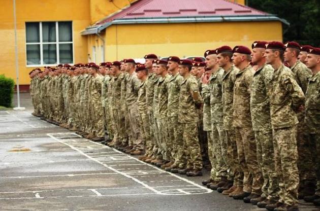 Іноземні інструктори завершили підготовку батальйону українських десантників