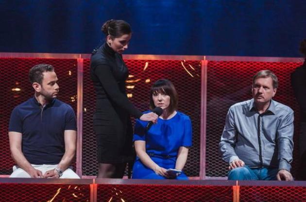 Умный вид не позволяет экспертам убедить украинцев в своей компетентности (или честности)