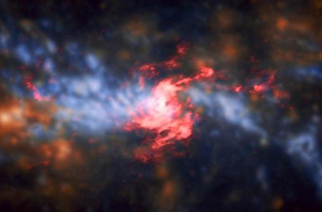 Астрономы получили снимок центра сейфертовской галактики