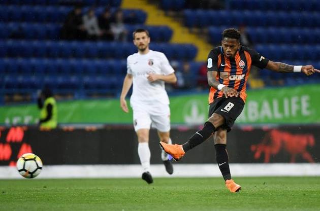 Фред находится в шаге от перехода в "МЮ"