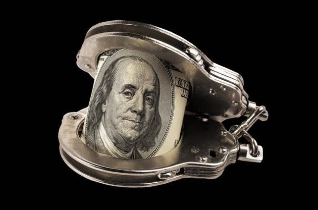 Закон вступает в силу завтра