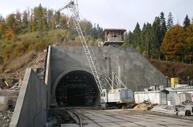 В Карпатах откроют Бескидский железнодорожный тоннель