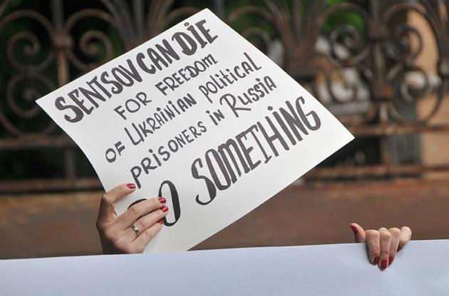В десятках стран и городов люди требовали от преступного кремлевского режима освободить украинцев-политзаключенных