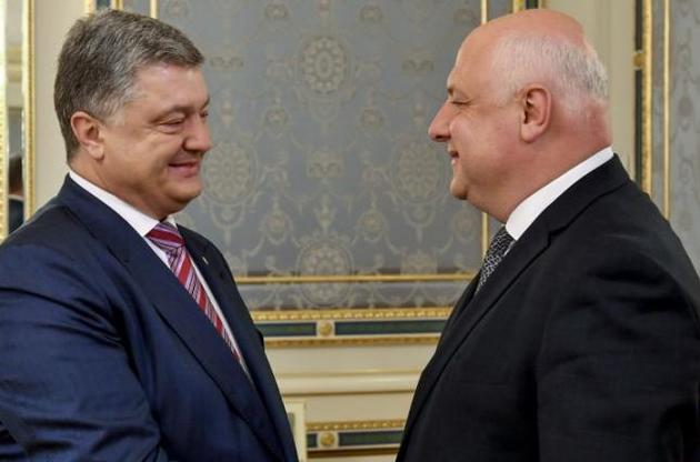 Порошенко зустрівся з президентом ПА ОБСЄ в Києві