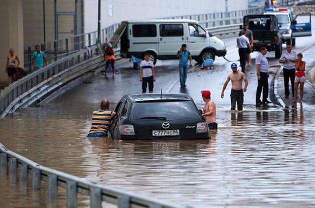 Ливень затопил Сочи перед матчем Россия-Хорватия