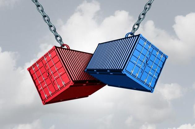 У &quot;Великій сімці&quot; стурбовані новими американськими митами