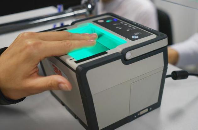 Биометрический контроль осуществляется в 157 ПП и трех КПВВ на админгранице с Крымом