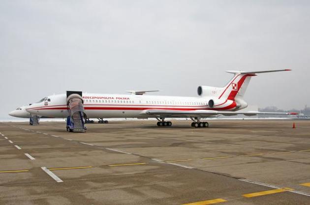 Літак прем'єр-міністра Польщі зламався при вильоті з Чехії