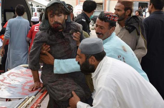Найкривавіший теракт в Пакистані:133 убиті, 230 поранені