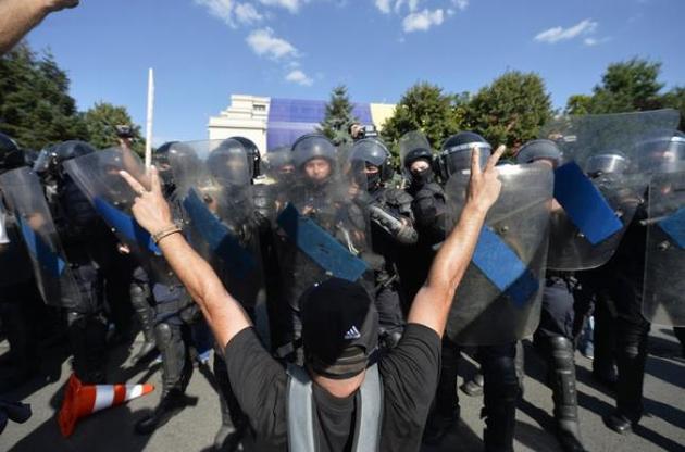 Протесты в Румынии: в столкновениях с полицией пострадали 250 человек