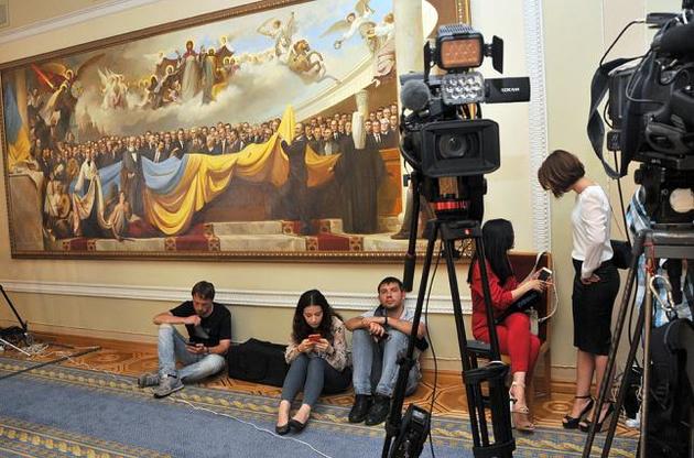 Українці впевнені: свобода слова в країні є (і це правда)