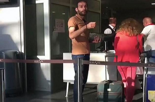 Злодія видворили до Стамбулу, йому заборонено повертатись в Україну протягом п'яти років