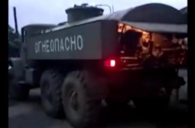 Военные пытались слить 2 тонны солярку в гараже местного жителя