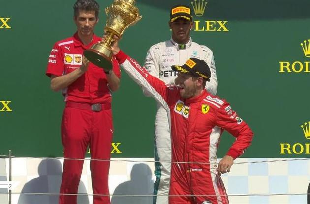 Феттель випередив Хемілтона на Сільверстоуні