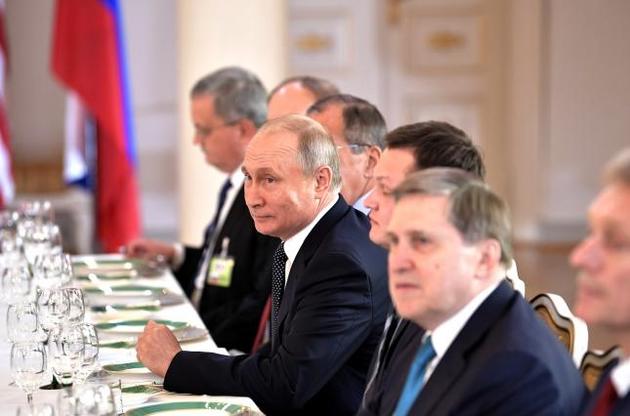 Путин продолжает мыслить категориями межличностных договоренностей — Горбулин