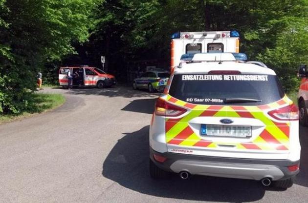 Зараз на місці події працюють правоохоронці та представники місцевої влади