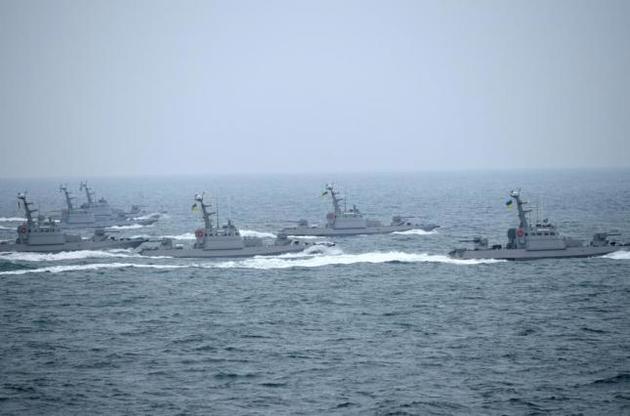 Украина на лето закроет три участка в Азовском море для проведения военных учений