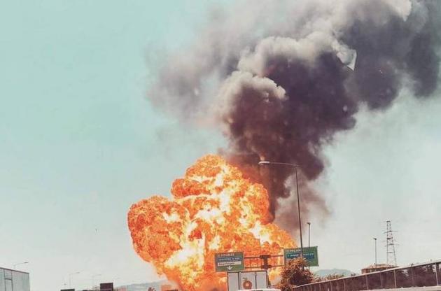 За попередніми даними, вибухнув танкер з паливом