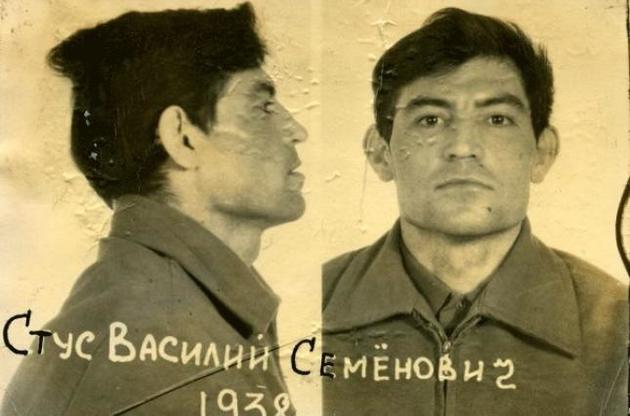 Раніше стало відомо, що з сценарію фільму "Стус" вирізана сцена з Медведчуком