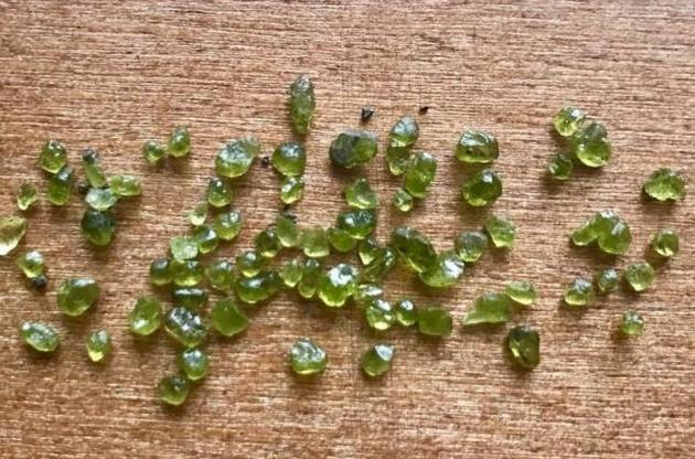 Вулкан Кілауеа вивергає зелені кристали