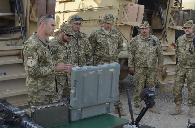 Полторак повідомив про готовність утричі збільшити український контингент в Афганістані