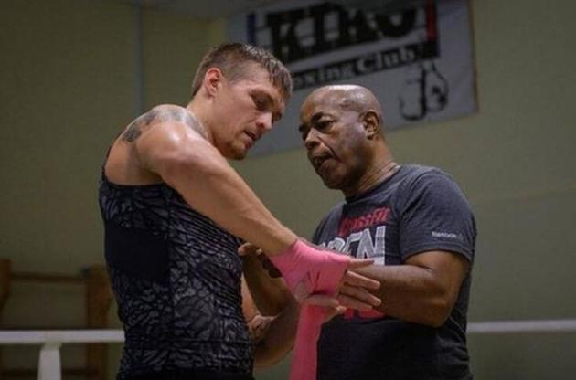 Башир считает Усика уникальным боксером