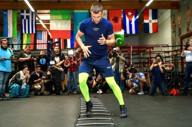 Ломаченко готовий провести бій восени