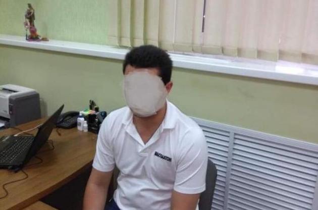 Прокурор получил взятку в размере одной тысячи долларов