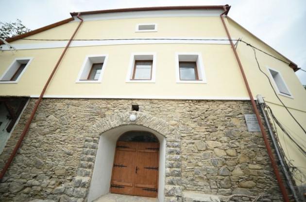 реконструкцию исторического комплекса Совиное гнездо в Ужгороде проводили в 2015 году