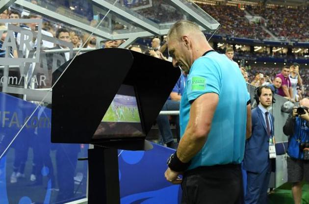 VAR допоможе уникати помилок арбітрам