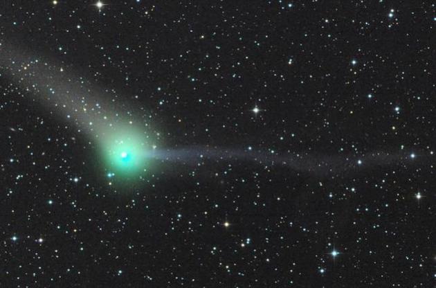 Сьогодні повз Землю пролетить комета "Неймовірний Халк"