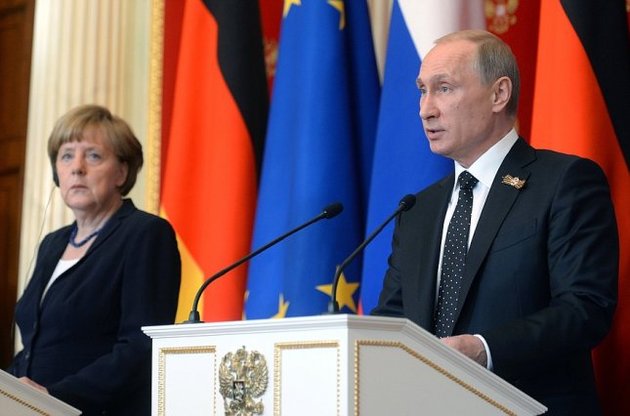 Путин заверил Меркель, что "Северный поток-2" не закроет транзит через Украину