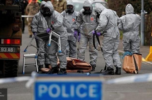 До розслідування отруєння у британському Еймсбері підключили антитерор - Reuters