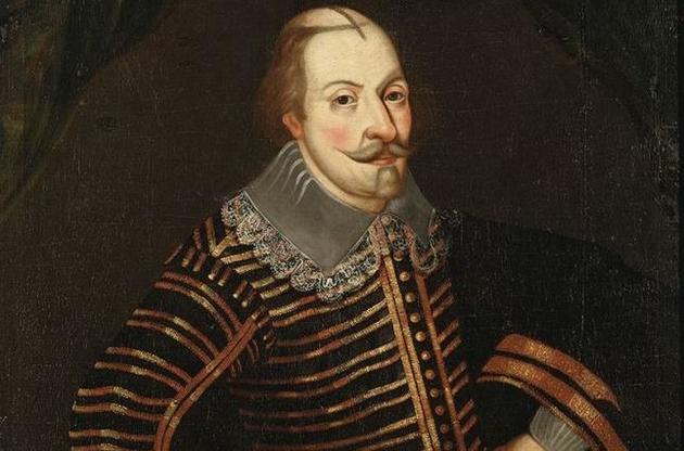 Одна з корон належала Карлу IX